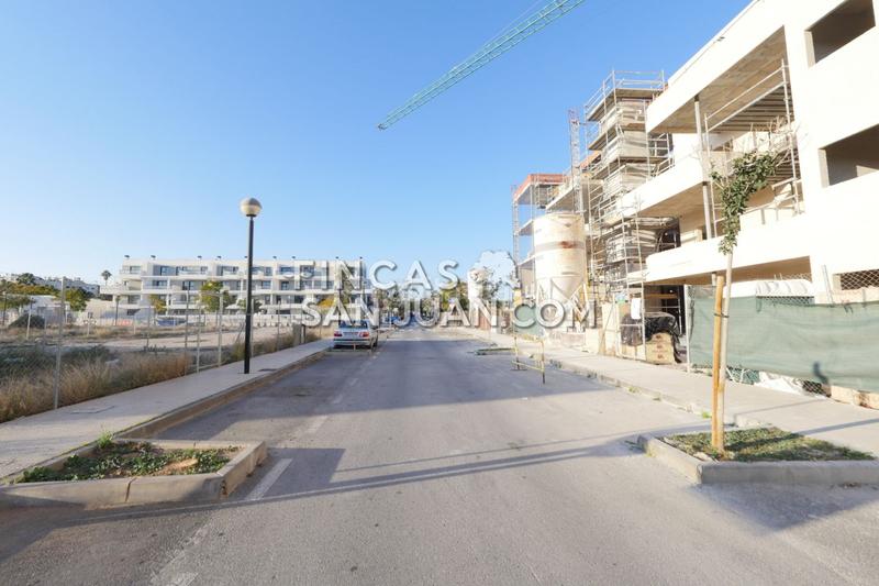 Foto 173b7e2d-58c5-44ad-b3f7-8f205eeb028d. Terreny residencial a Centro San Juan de Alicante