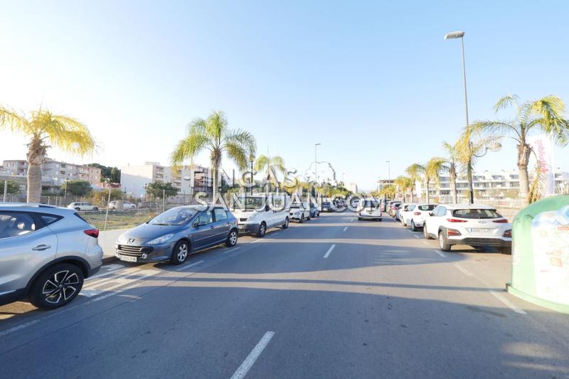 Foto 51f521a1-a352-45ac-8544-ec10cac84e8f. Terreny residencial a Centro San Juan de Alicante