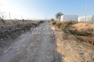 Terreny residencial a La Huerta. Terreno rústico en venta en baiona baixa.