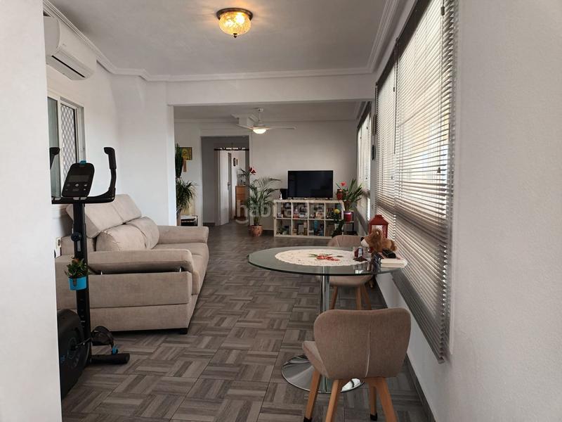 Foto d413ee8a-a5c9-40df-b0fa-c344ca72a608. Pis amb aparcament a Goteta Alicante