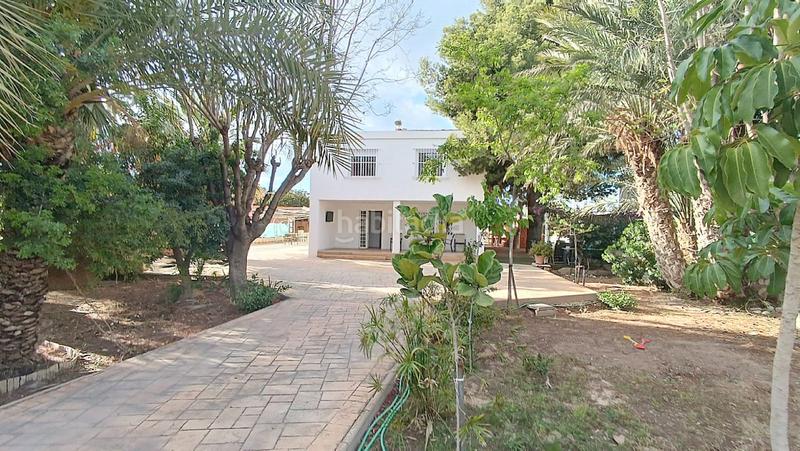 Foto 92a42f95-6639-4839-b95b-cdfceaf12c61. Chalet con piscina in La Algoda - Matola - Llano de San José Elche / Elx