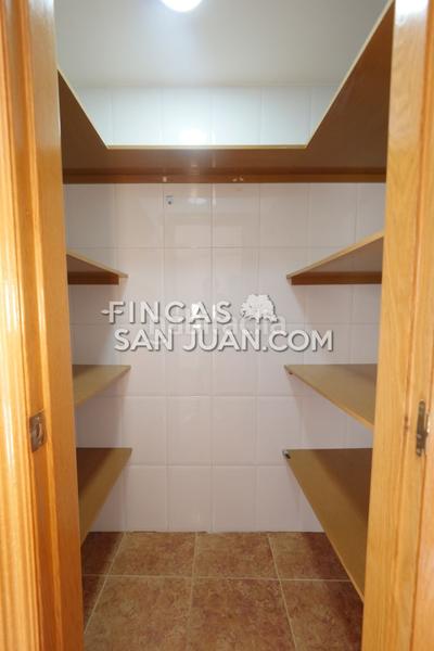 Foto e1963b40-d36b-4636-8c1f-f409d967cdc2. Casa adosada adosado en venta en Centro ayuntamiento, 3 dormitorios. en Sant Vicent del Raspeig
