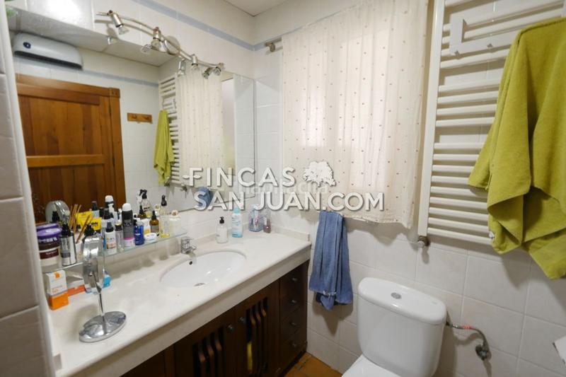 Foto 8f02758c-62a4-4b0c-ba95-87a4d11dd768. Chalet  en venta en la almajada, 5 dormitorios. en Alicante