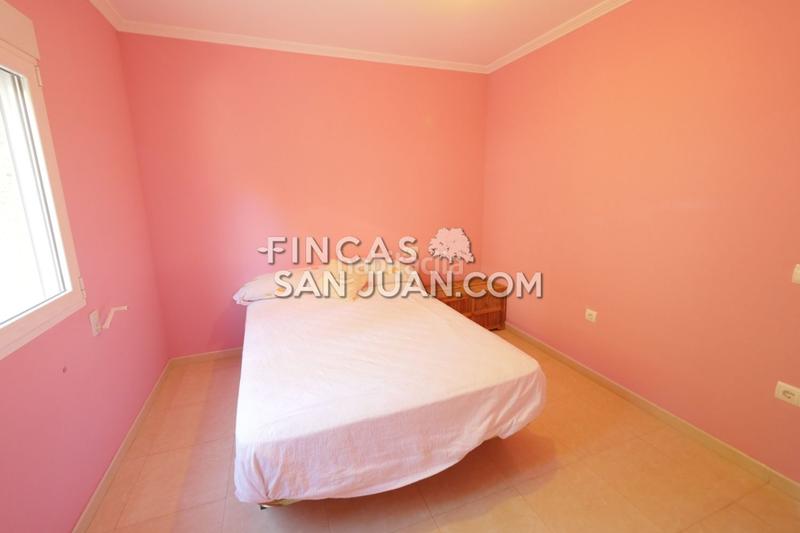 Foto 9d896ff4-c1ed-444d-b8e1-3a94def3eca2. Chalet  en venta en la almajada, 5 dormitorios. en Alicante