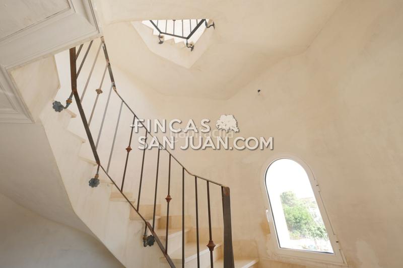 Foto cc053f27-f50f-452a-9998-e02a050c54c8. Chalet  en venta en la almajada, 5 dormitorios. en Alicante