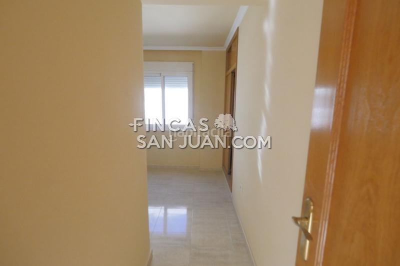 Foto 6e462581-5cc7-4238-b6b3-db84418f6faf. Ático atico en venta en puerto, 2 dormitorios. en Guardamar del Segura