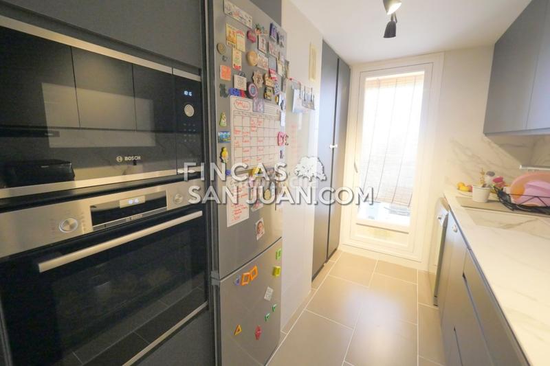 Foto 14835cd6-2004-43da-b08e-7e1f6da8fbbf. Piso  en venta en sant joan dalacant, 3 dormitorios. en San Juan de Alicante