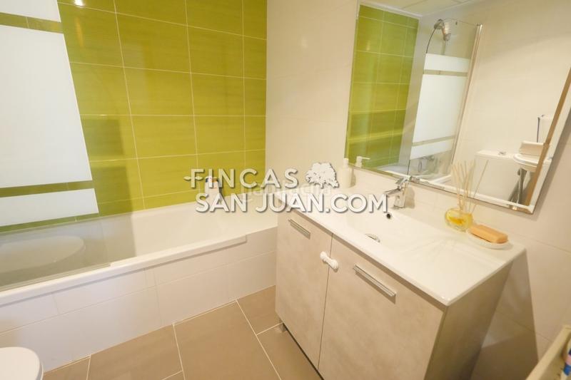 Foto 26ac7fb8-fc66-4474-8b05-77b332365537. Piso  en venta en sant joan dalacant, 3 dormitorios. en San Juan de Alicante