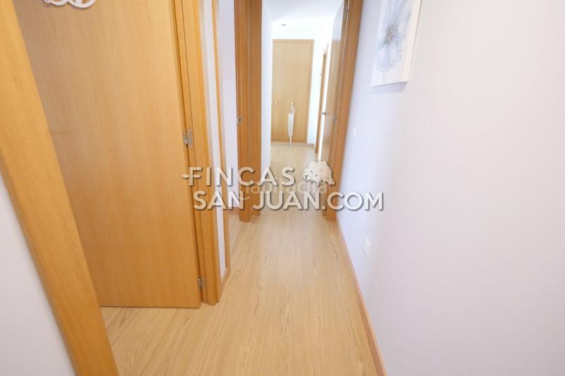 Foto 6d01b92a-0ff0-4082-9427-202dd0e3e91d. Piso  en venta en sant joan dalacant, 3 dormitorios. en San Juan de Alicante