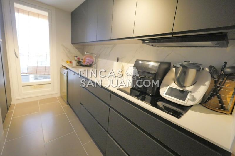 Foto 8aed4de2-0d4d-43ba-9ad1-4ebf31f567db. Piso  en venta en sant joan dalacant, 3 dormitorios. en San Juan de Alicante