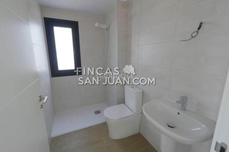 Foto 11b7ff2e-95e5-4015-8e69-e8e8cffbe417. Chalet  en venta en Centro, 4 dormitorios. en Mutxamel