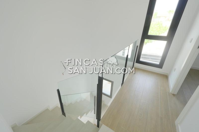 Foto e9142753-5431-4bc3-be1d-d699a7062891. Chalet  en venta en Centro, 4 dormitorios. en Mutxamel