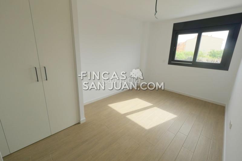 Foto eaf934a4-6859-4561-ada4-c0f22bbbd49c. Chalet  en venta en Centro, 4 dormitorios. en Mutxamel