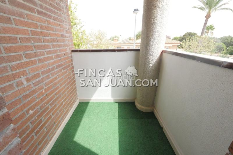 Foto 6af19017-d55f-448f-bc11-4507738707de. Ático atico en venta en centro, 3 dormitorios. en San Juan de Alicante