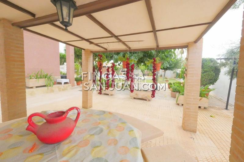 Foto 38974e5e-13ac-45c6-bd65-4c9b70ae328c. Chalet mit pool in La Huerta Mutxamel