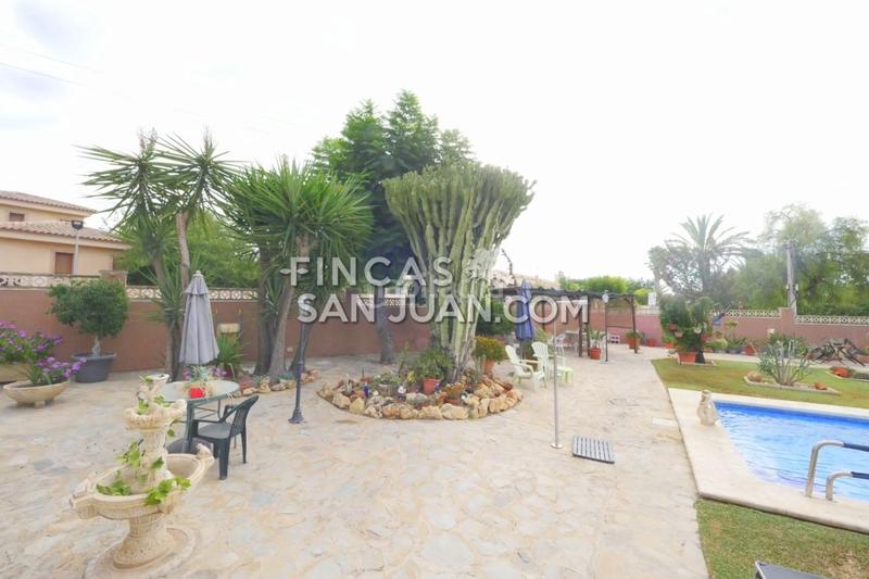 Foto 95e18685-725f-4e2c-a395-961a5de4639c. Chalet mit pool in La Huerta Mutxamel