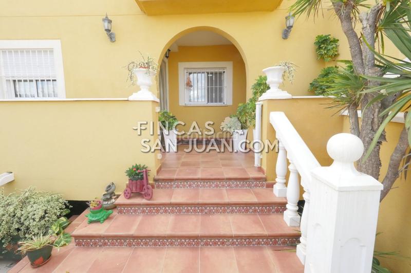 Foto 30c7d5f2-afb5-42ab-abcf-ad8873466f0f. Chalet con riscaldamento parcheggio piscina in Centro Mutxamel