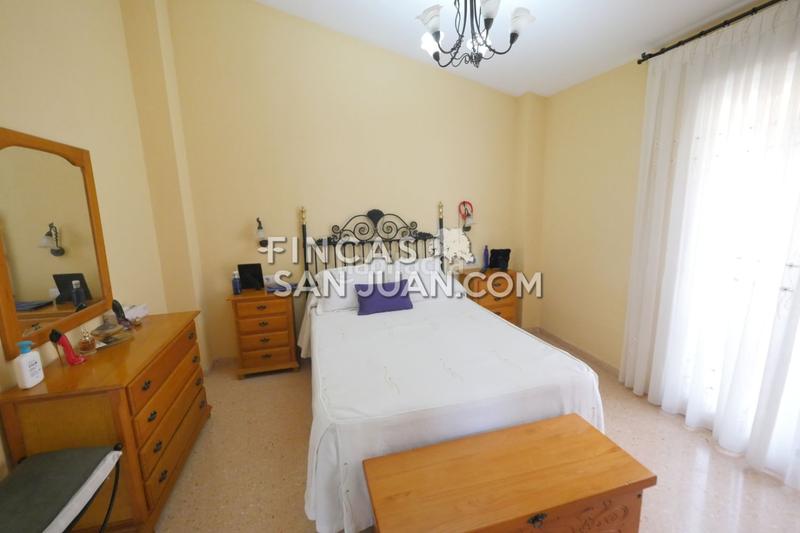 Foto 9f59c73f-7a35-447d-80b2-6870f364131d. Chalet con riscaldamento parcheggio piscina in Centro Mutxamel