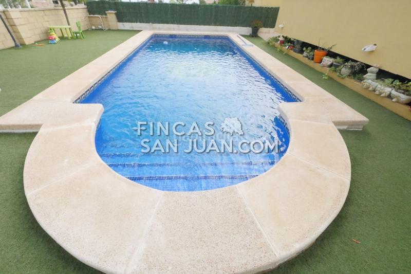 Foto d3505374-9f30-4070-acd5-489bfa5120a0. Chalet con riscaldamento parcheggio piscina in Centro Mutxamel