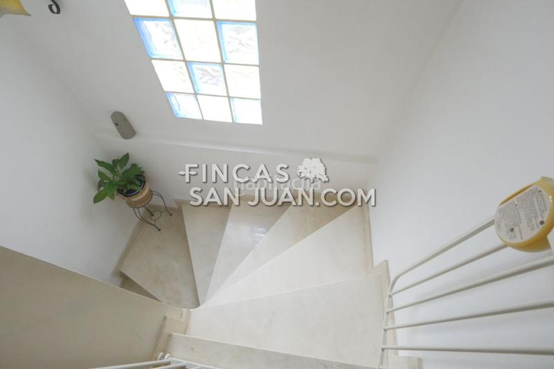 Foto e76b7353-c5ff-4730-b9a3-6ca63bc2e130. Chalet con riscaldamento parcheggio piscina in Centro Mutxamel