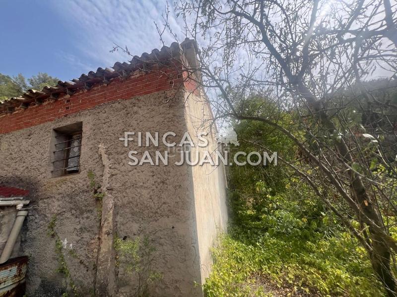 Foto 276a8d15-9fea-4951-94d8-c91c13f4c795. Masia a Relleu