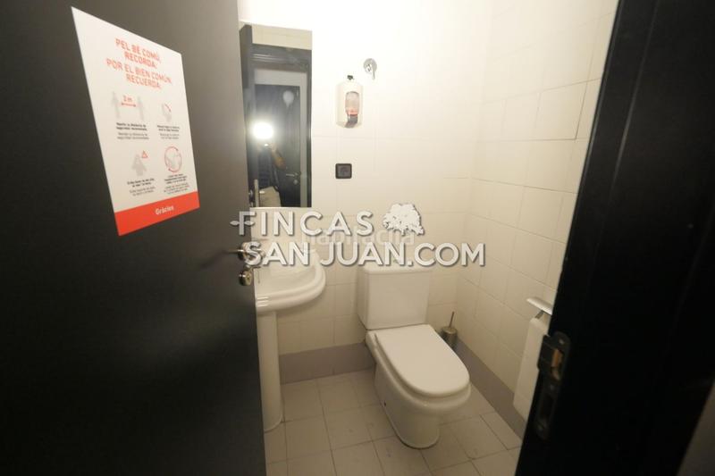 Foto b9a1419a-bada-4981-8ea1-0bde6e509edc. Local commercial dans Ensanche-Diputación Alicante