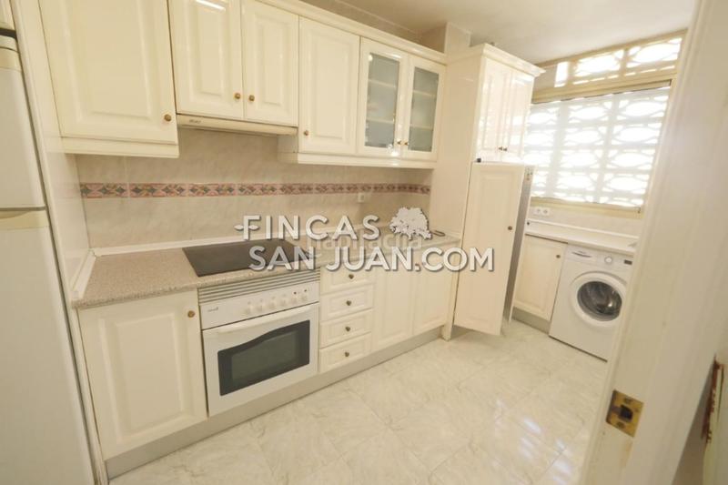 Foto 550763c6-ceb1-4197-8f8c-507c66cd5b89. Flat with pool in Rincón Alto Benidorm