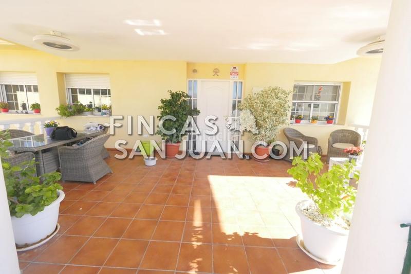 Foto 306abb73-0709-443f-9a8a-010192291544. Chalet avec piscine dans Los Girasoles Sant Vicent del Raspeig