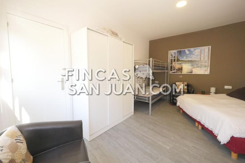 Foto 6c1f3573-836a-456c-a592-b8a96969b701. Chalet avec piscine dans Los Girasoles Sant Vicent del Raspeig