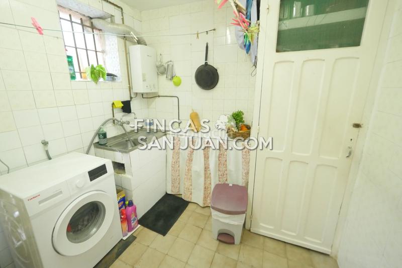 Foto 6180d0a0-d051-447c-9d63-f18544d3fbe2. Chalet mit parking in Santa Faz Alicante