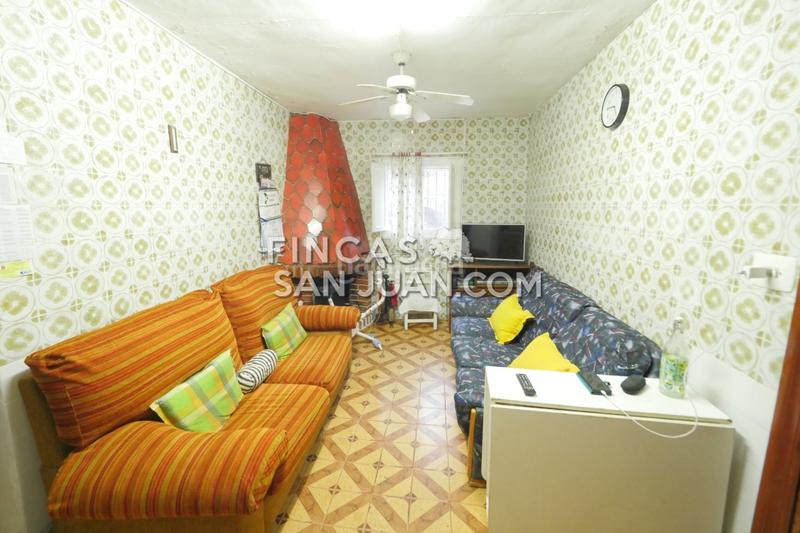 Foto fc055c85-d927-49e8-887a-9c62772c2625. Chalet mit parking in Santa Faz Alicante