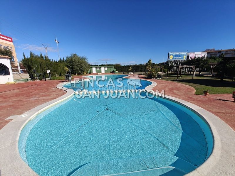 Foto 3fad1fbc-9ab6-450c-a70d-3a838f8427ae. Pis amb piscina a Zona Carrefour - Urbanizaciones Torrevieja