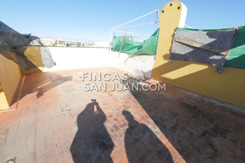 Foto 61dfe62e-d561-4ff8-afda-8bd486909981. Pis amb piscina a Zona Carrefour - Urbanizaciones Torrevieja