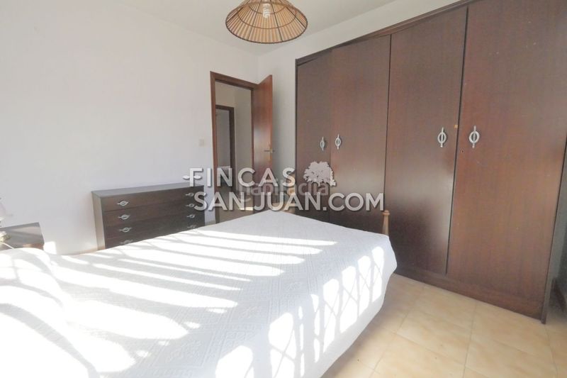 Foto 88105192-bc3e-4ffd-bfca-49fdcf30a327. Casa adossada amb aparcament a Centro Mutxamel