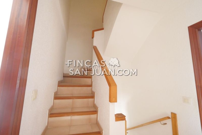 Foto b9a47686-354d-435a-ba97-0c4b060165aa. Casa adossada amb aparcament a Centro Mutxamel