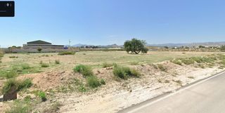 Miete Wohngrundstück in Valle del Sol. Terreno rústico en alquiler en aeródromo.