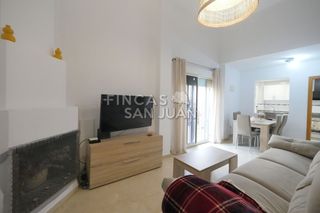 Reihenhaus in Pueblo Español-Coveta Fumá. Adosado en venta en urbanizaciones  alkabir, 3 dormitorios.