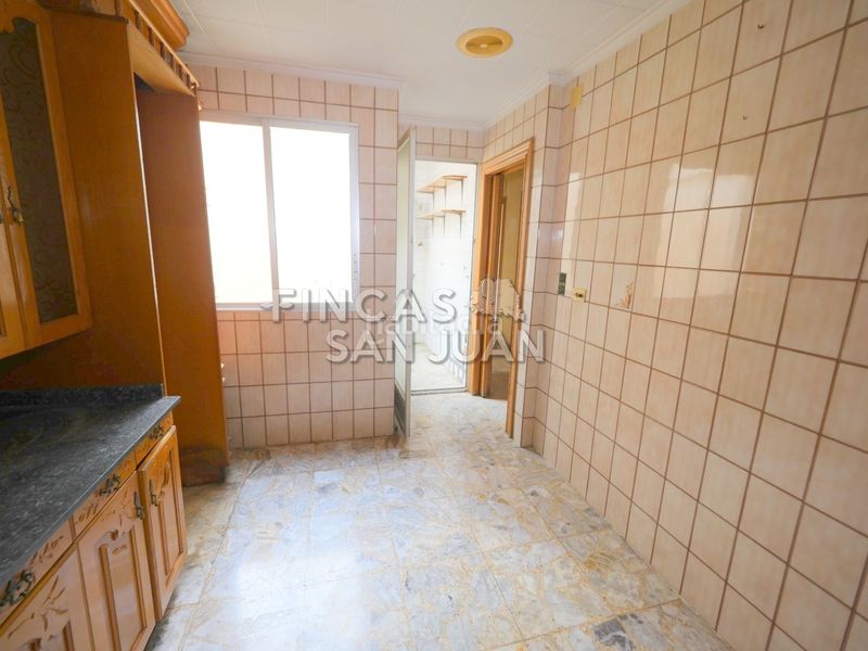 Foto 2156c1bb-8422-4925-9e21-5c0f5ede4871. Pis a Benejúzar