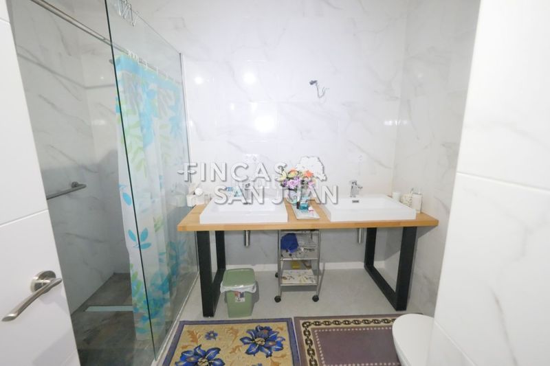 Foto af7d498a-22b5-4902-82b8-0d3bbbb7c3f1. Xalet a Rótova