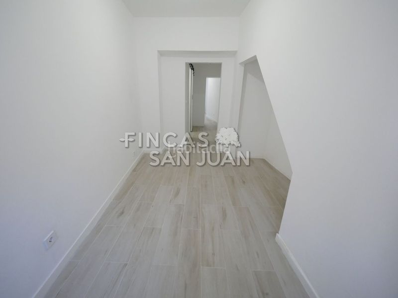 Foto 63ed1795-4882-42da-b7d8-3d5e7205721b. Casa amb piscina a Centro Mutxamel