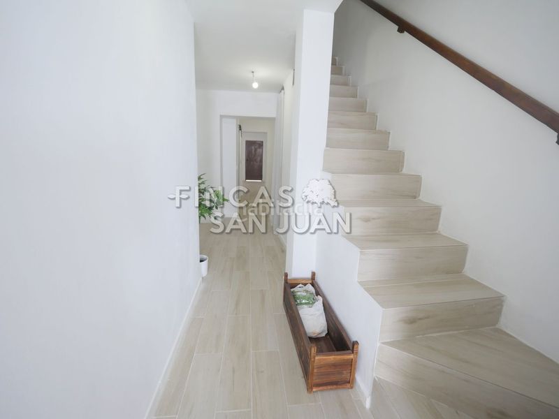 Foto e43a5ab5-9779-4088-852d-1210182a00fb. Casa amb piscina a Centro Mutxamel