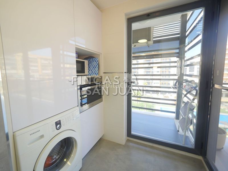 Foto 138cc975-4d19-4a86-8a01-6113bea812d5. Pis amb aparcament piscina a PAU 5 Alicante