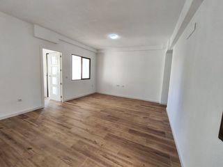 Pis  Ancha de castelar. Piso en venta en centro, 3 dormitorios.