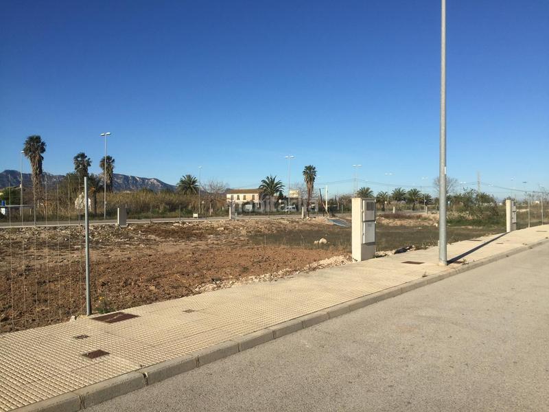 Foto 9890304e-9414-4953-8b78-07d58b3ed926. Terreno residencial parcelasolar en suelo urbano bulevar del xuquer. incluye zona deportes y de ocio. en Cullera