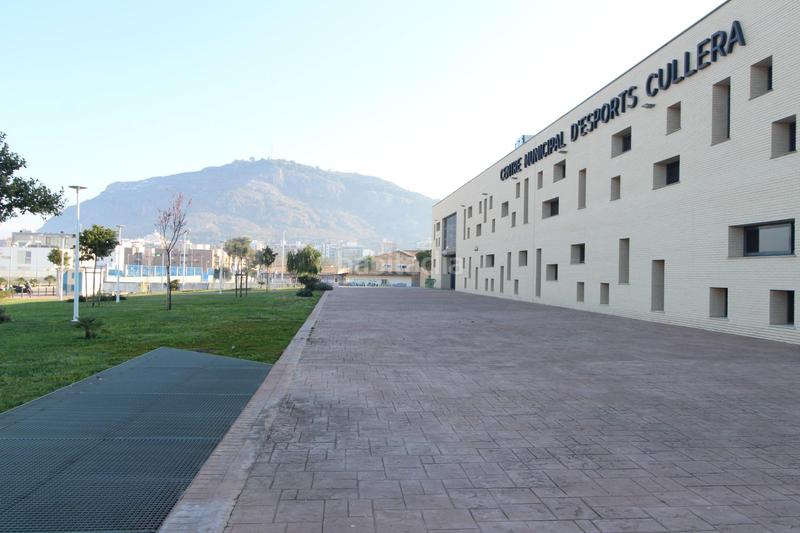 Foto a955a1ea-00eb-4307-9df5-2011e02e18a3. Terreno residencial parcelasolar en suelo urbano bulevar del xuquer. incluye zona deportes y de ocio. en Cullera