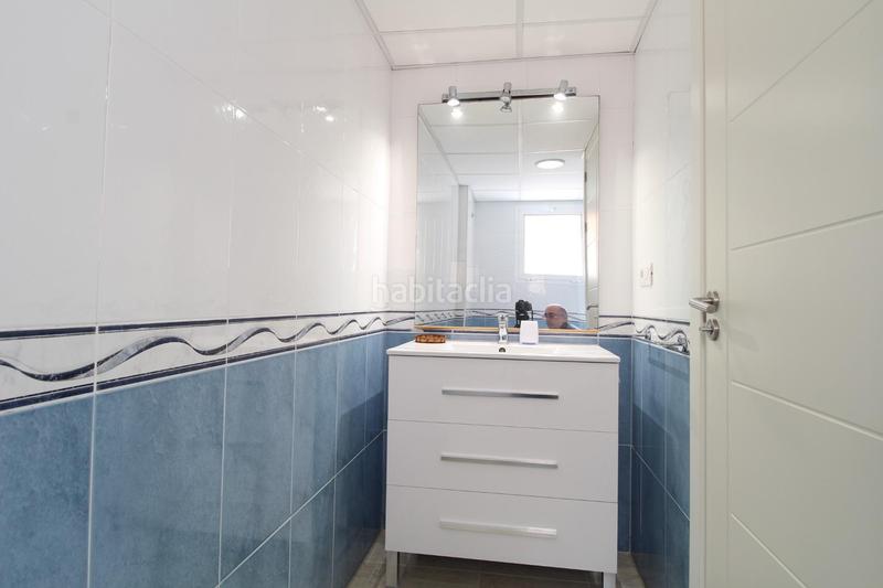 Foto aa0cb5db-8658-4898-ba10-60e67f2883a0. Apartamento  con amplia terraza y vistas al mar en urbanizacion bellaterra en Cullera