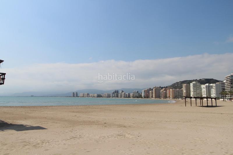 Foto ea32a4f1-cdef-4988-89cb-bfb323a1d8a7. Apartamento  con amplia terraza y vistas al mar en urbanizacion bellaterra en Cullera