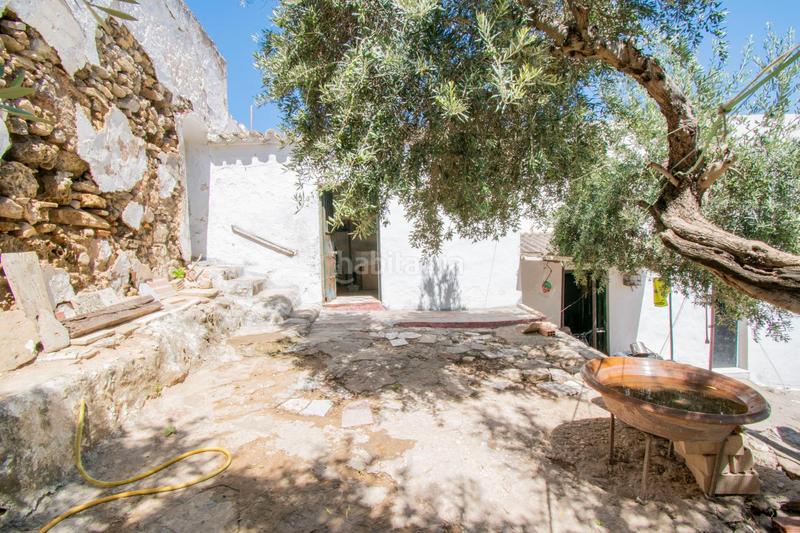 Foto 0a1cbeaf-c39a-46a2-b4d3-a12baf5464bb. Casa se vende casa con terreno en Paterna de Rivera