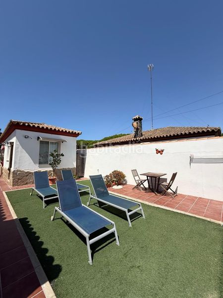 Foto 5d91ea03-dca0-41c5-80e3-2c7c4528319d. Affitto chalet con piscina in Núcleo urbano Chiclana de la Frontera