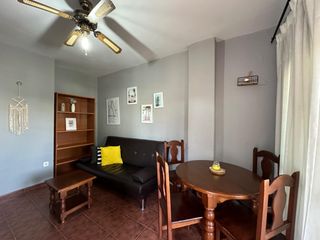 Lloguer Apartament a Los Gallos. Se alquila apartamento en residencial al andalus para todo el añ